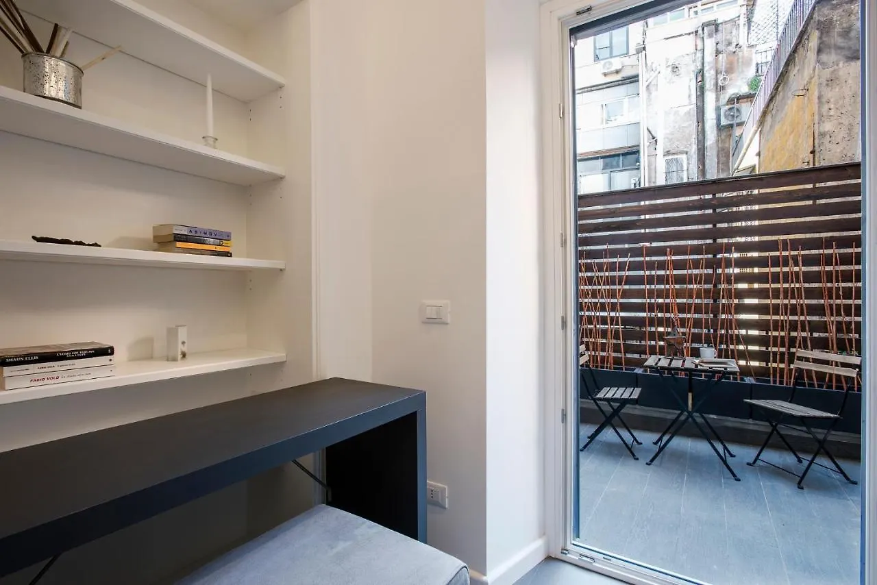 Apartment Residenza Fontanella Barberini By Spanish Steps Rome