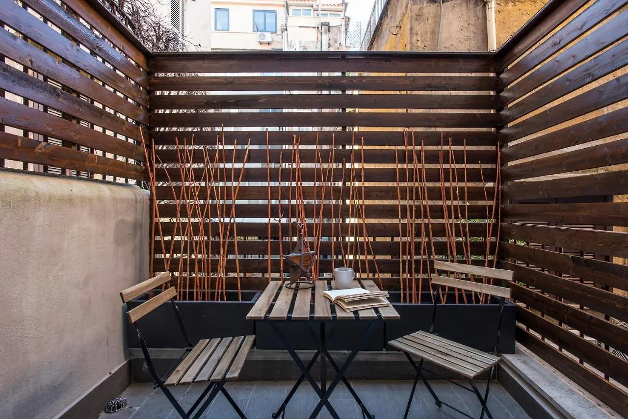 Apartment Residenza Fontanella Barberini By Spanish Steps Rome Italy